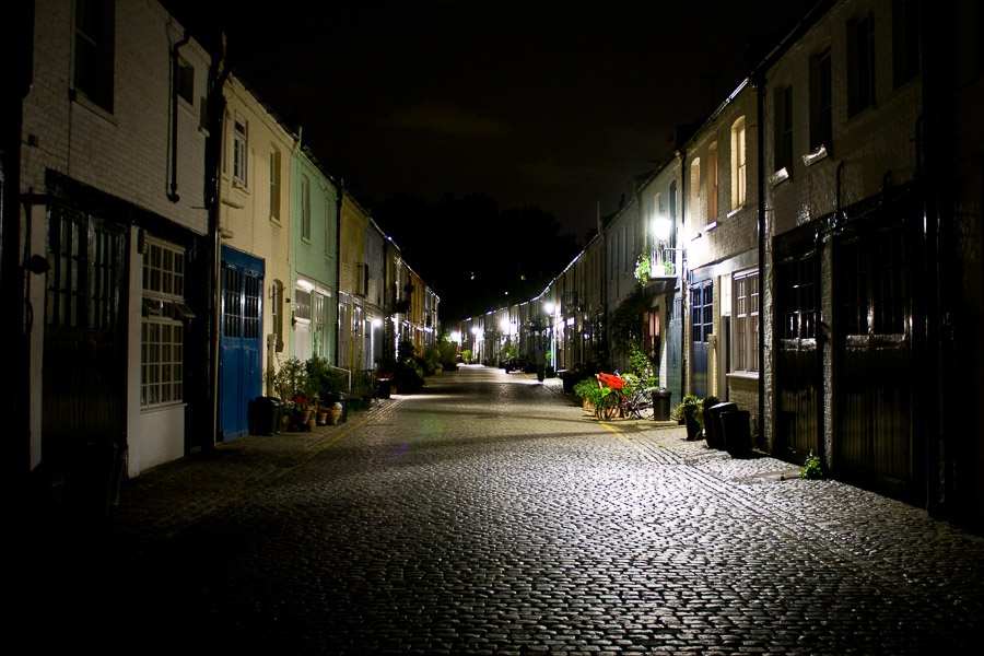 A back alley in Evelyn Gardens, London